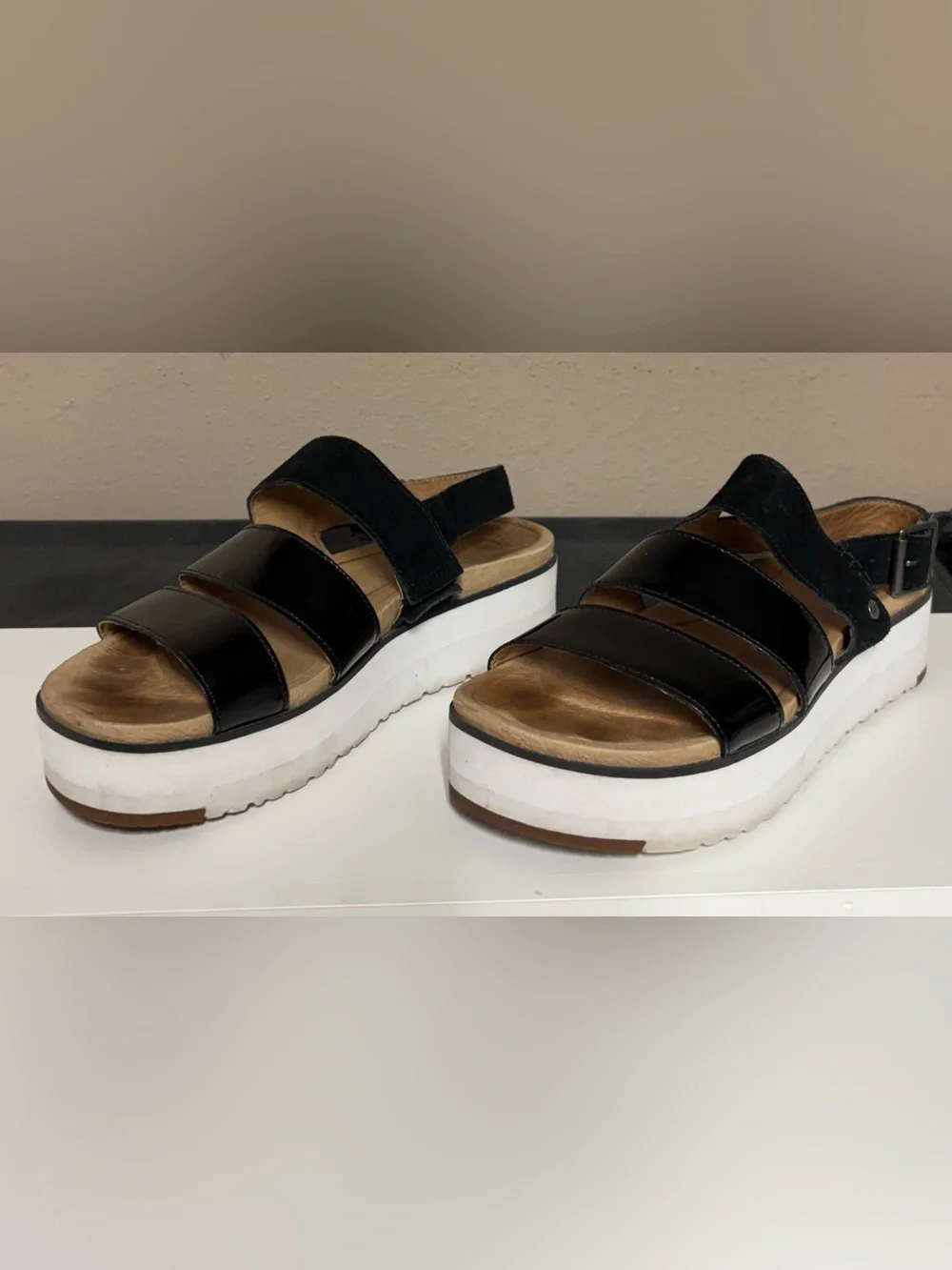 UGG Women’s Black Platform Strappy Sandals with Buckle